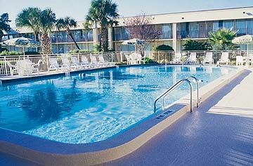 Ramada Speedway Daytona Hotel Daytona Beach Bagian luar foto